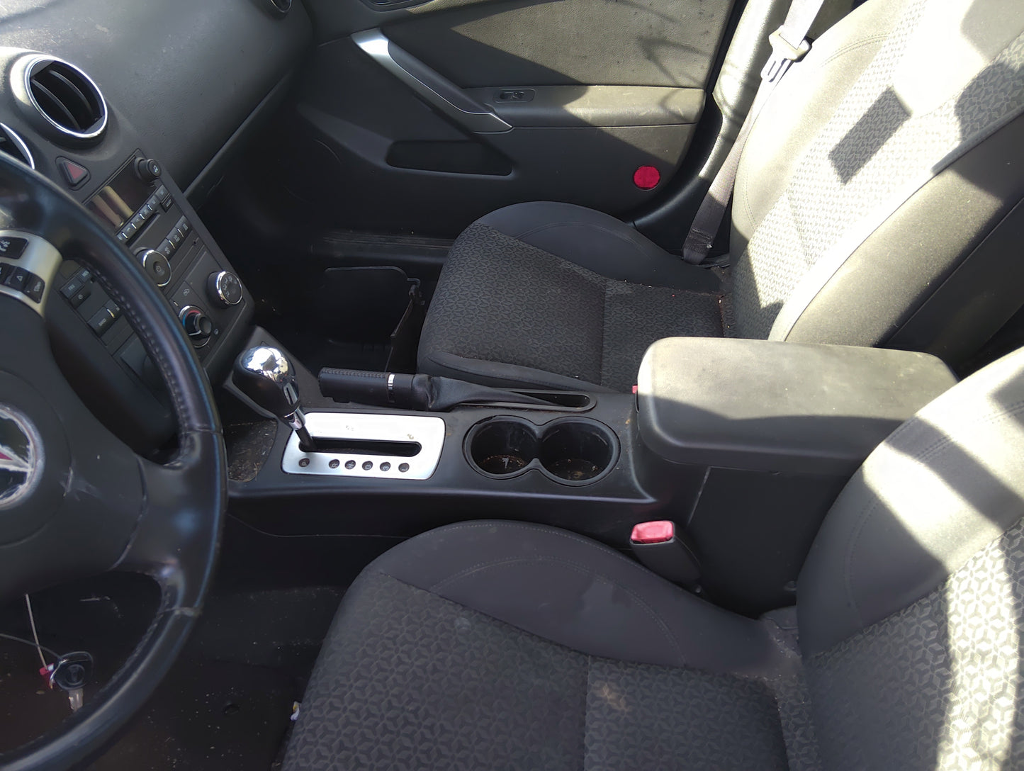 2006-2010 Pontiac G6 Center Floor Console Fits Fits 2006 2007 2008 2009 2010 OEM Used Auto Parts - Oemusedautoparts1.com