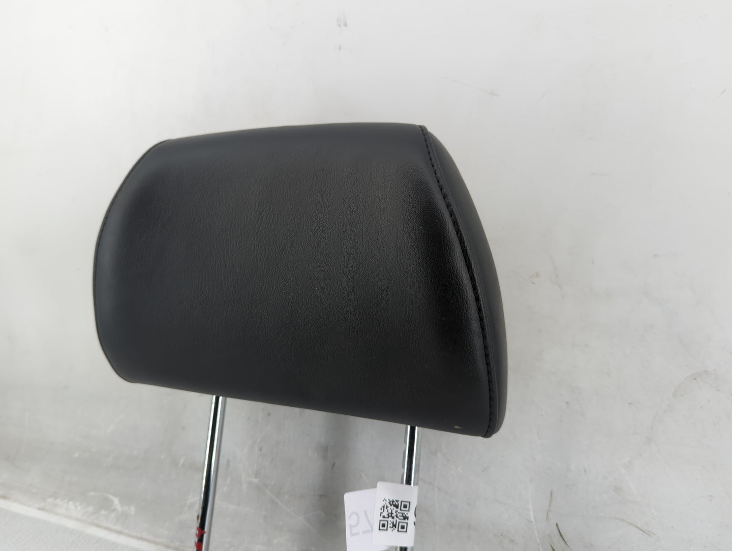 2009 Pontiac G6 Headrest Head Rest Front Driver Passenger Seat Black - Oemusedautoparts1.com