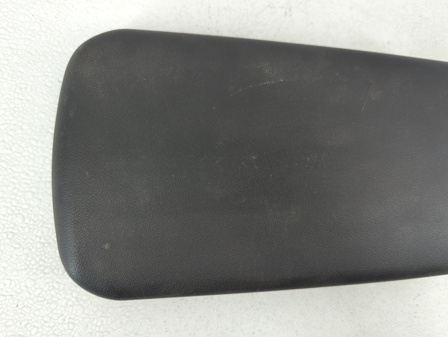 2009 Pontiac G6 Center Console Armrest Cover Lid Black - Oemusedautoparts1.com