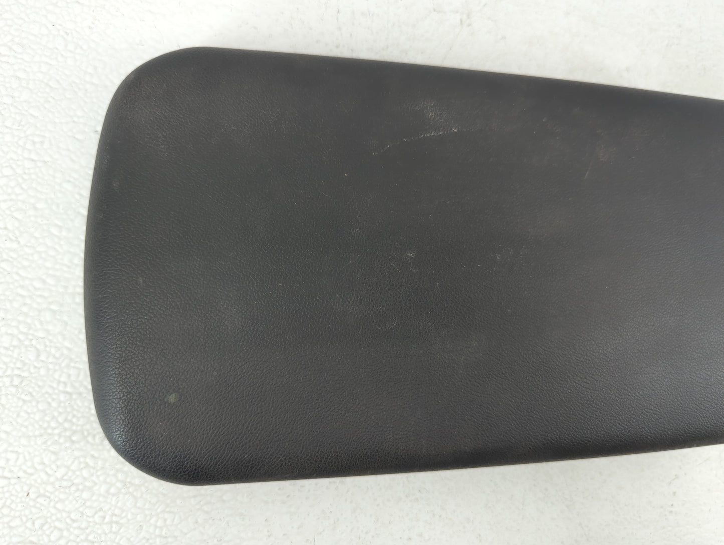 2009 Pontiac G6 Center Console Armrest Cover Lid Black - Oemusedautoparts1.com