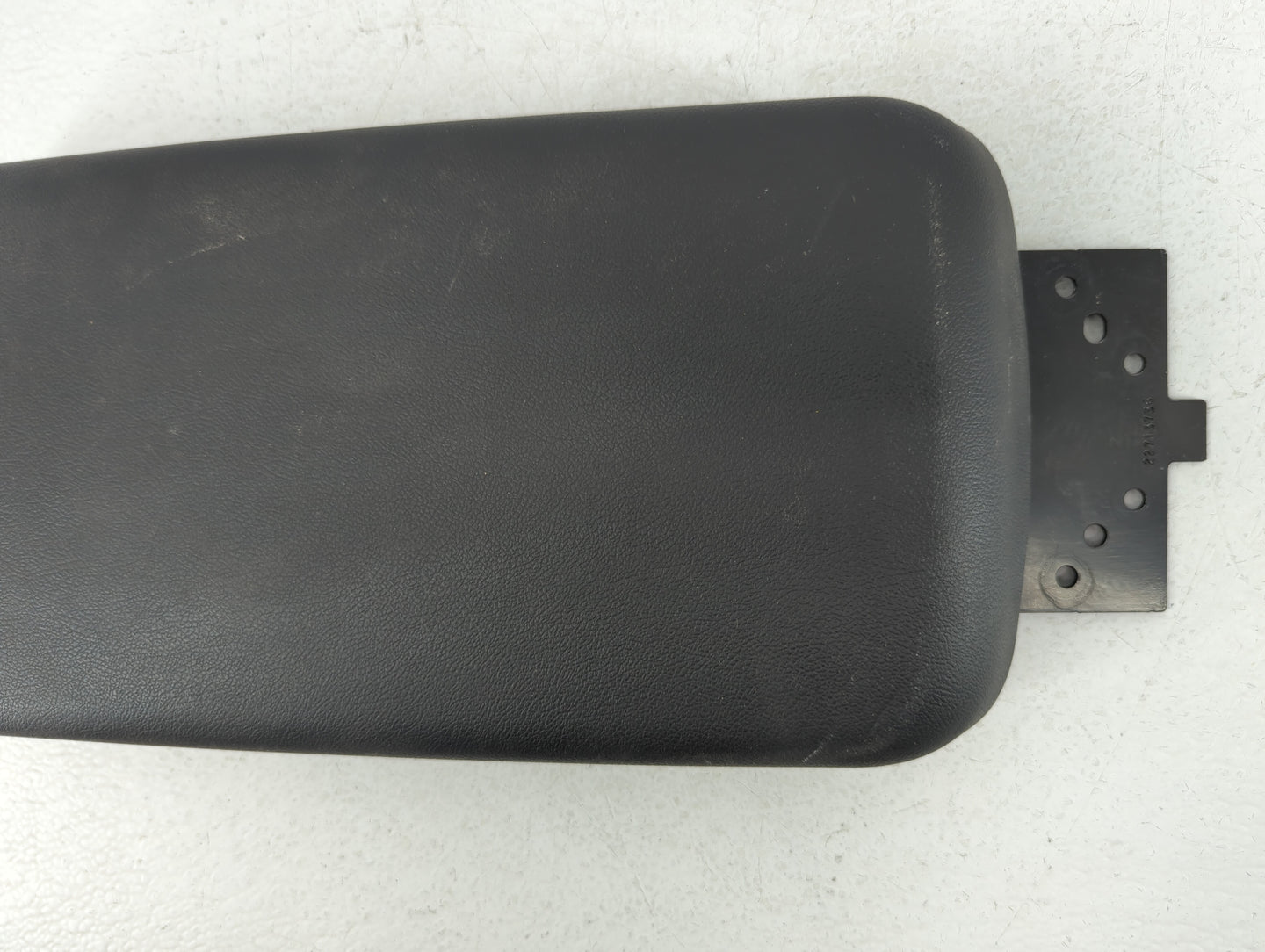 2009 Pontiac G6 Center Console Armrest Cover Lid Black - Oemusedautoparts1.com