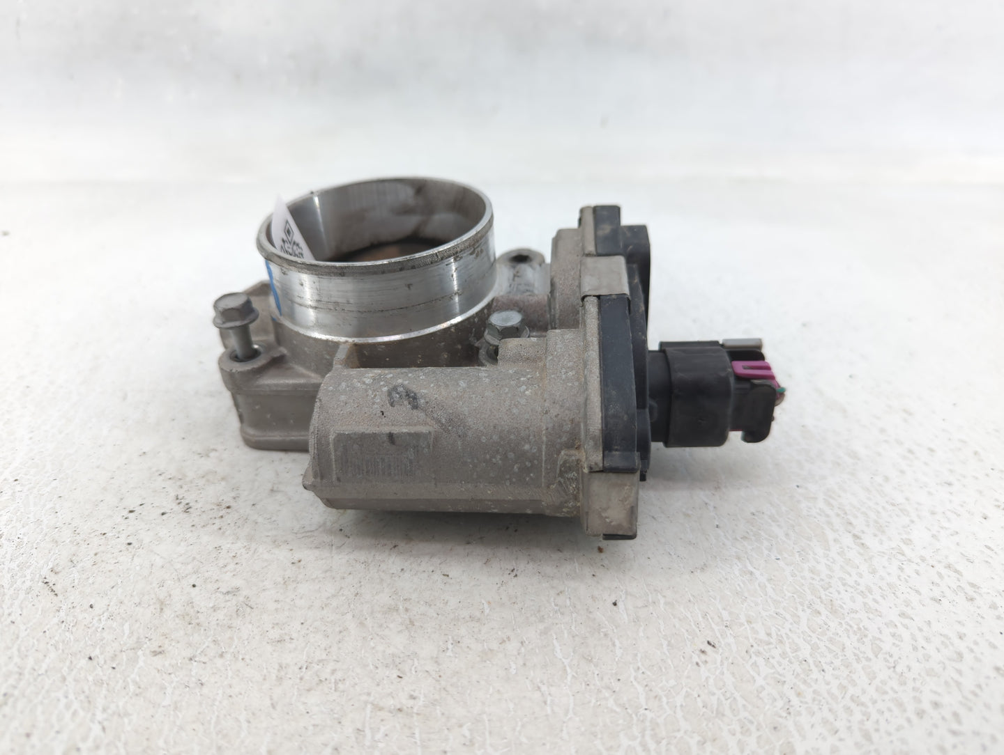 2008-2010 Pontiac G6 Throttle Body P/N:317 8 AA 668AA 3351 C Fits Fits 2007 2008 2009 2010 2011 2012 OEM Used Auto Parts - O