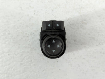 compare product 2005-2010 Pontiac G6 Master Power Window Switch Replacement Driver Side Left P/N:15261339 Fits Fits 2005 2006 2007 2008 2009 2010 OEM Used Auto Parts