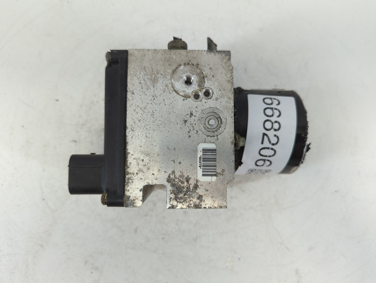 2008-2009 Pontiac G6 Anti-Lock Brake ABS Pump Module Actuator OEM P/N:25949989 Fits Fits 2008 2009 OEM Used Auto Parts - Oem
