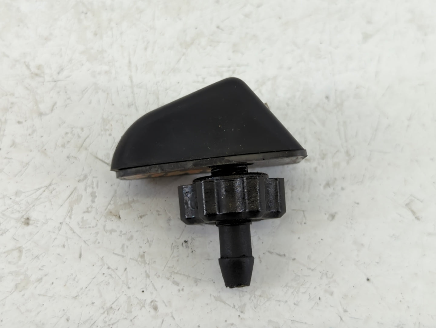 2009 Pontiac G6 Washer Nozzle 679163 - Oemusedautoparts1.com