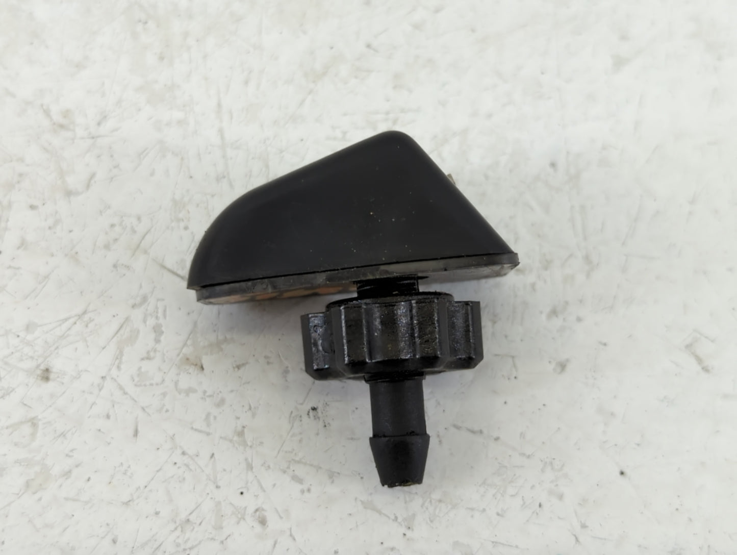 2009 Pontiac G6 Washer Nozzle 679163 - Oemusedautoparts1.com