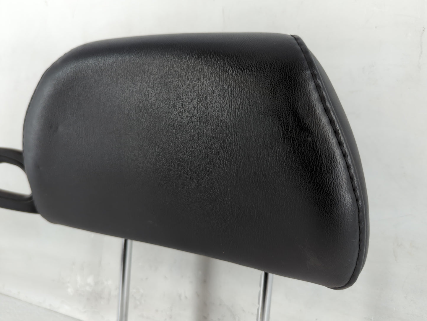 2008-2009 Pontiac G6 Headrest Head Rest Front Driver Passenger Seat Fits Fits 2008 2009 OEM Used Auto Parts - Oemusedautopar
