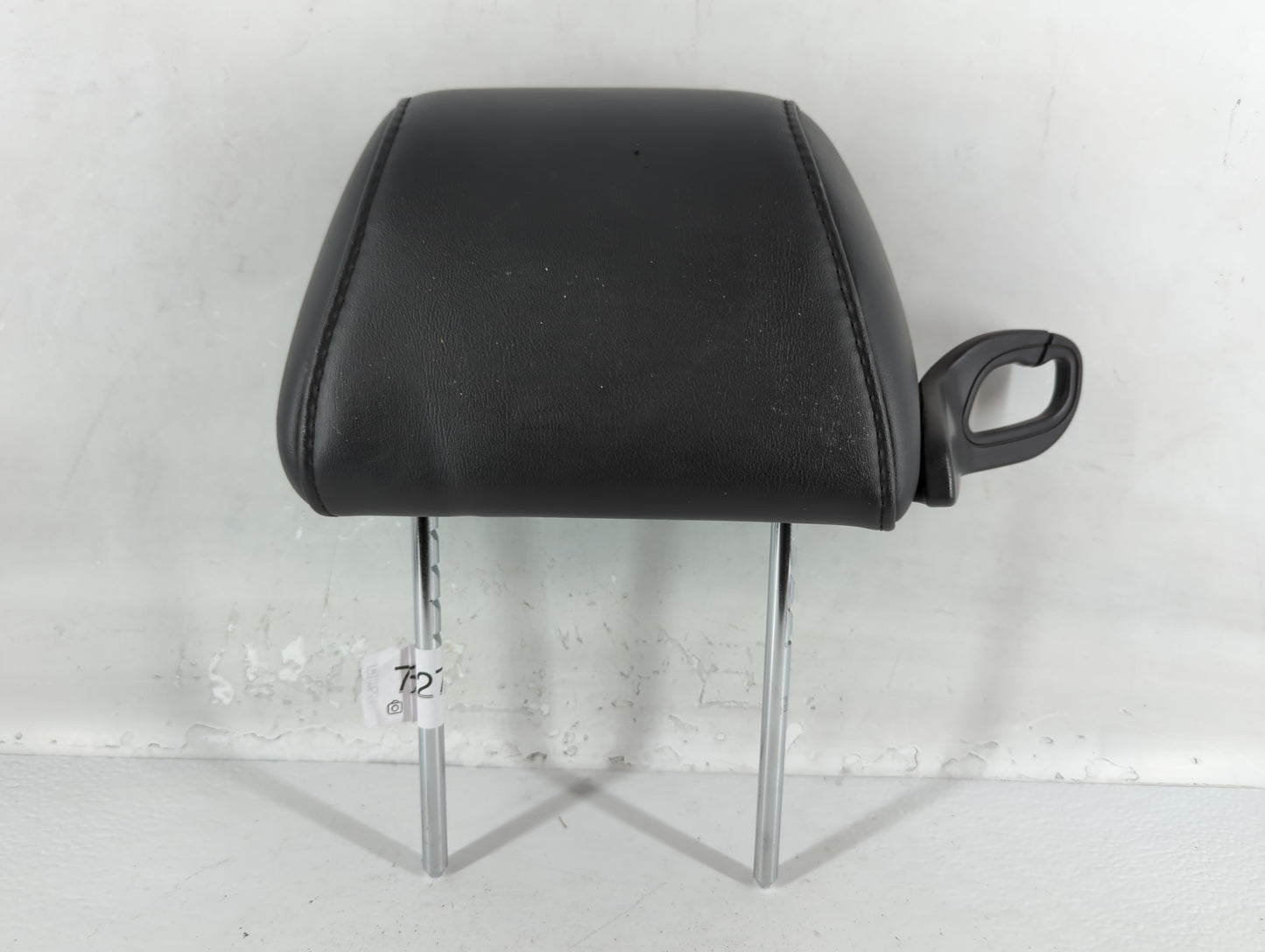 2008-2009 Pontiac G6 Headrest Head Rest Front Driver Passenger Seat Fits Fits 2008 2009 OEM Used Auto Parts - Oemusedautopar