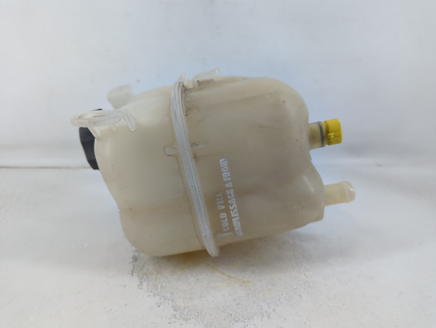 2007-2010 Pontiac G6 Radiator Coolant Overflow Expansion Tank Bottle - Oemusedautoparts1.com