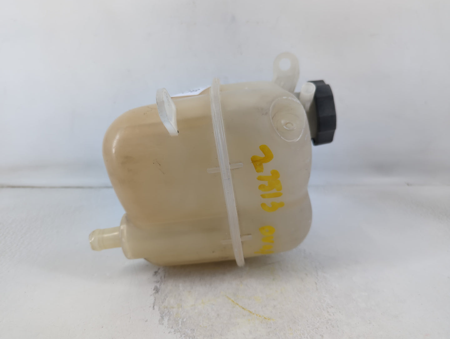 2007-2010 Pontiac G6 Radiator Coolant Overflow Expansion Tank Bottle - Oemusedautoparts1.com