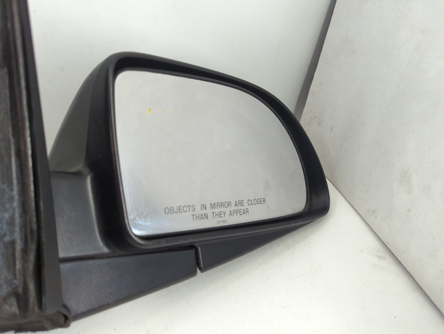 2005-2009 Pontiac G6 Passenger Side View Mirror - Right Door Mirror OEM Used - Oemusedautoparts1.com