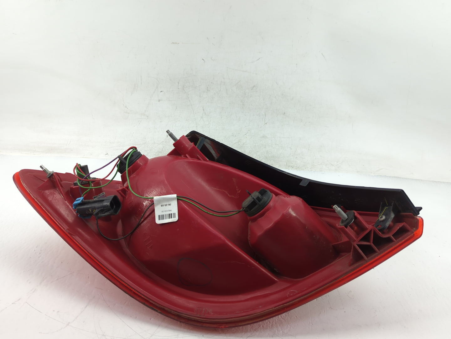 2005-2010 Pontiac G6 Tail Light Assembly Passenger Right OEM Fits Fits 2005 2006 2007 2008 2009 2010 OEM Used Auto Parts - O