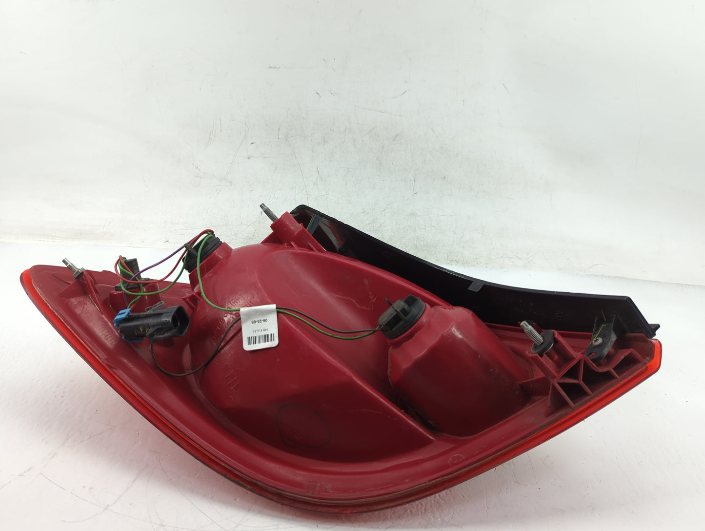 2005-2010 Pontiac G6 Tail Light Assembly Passenger Right OEM Fits Fits 2005 2006 2007 2008 2009 2010 OEM Used Auto Parts - O