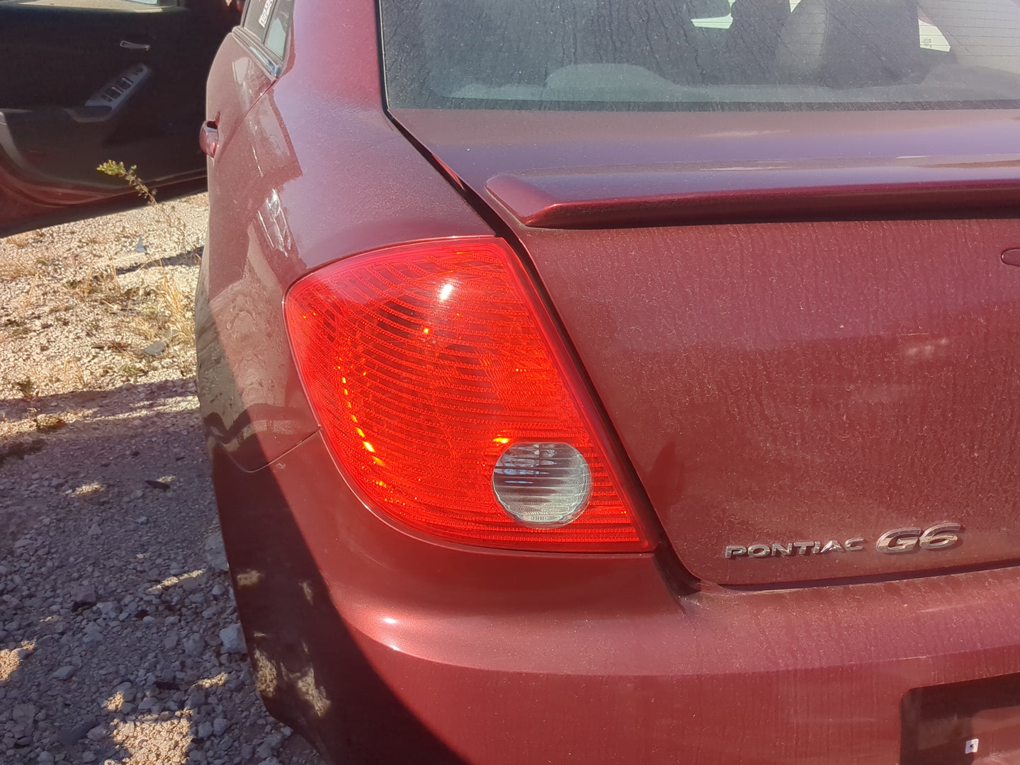 2005-2010 Pontiac G6 Tail Light Assembly Driver Left OEM Fits Fits 2005 2006 2007 2008 2009 2010 OEM Used Auto Parts - Oemus