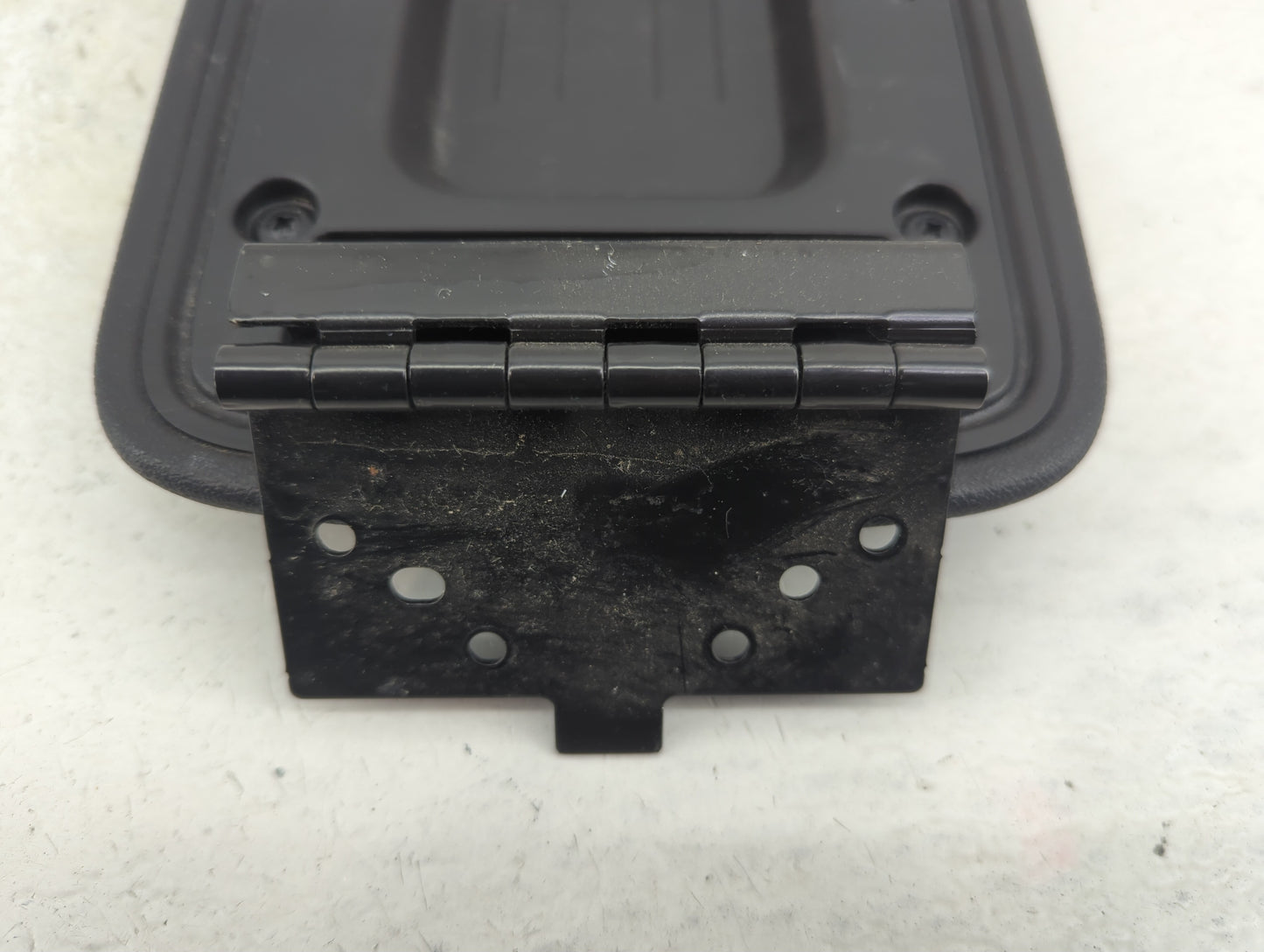 2006-2010 Pontiac G6 Center Console Armrest Cover Lid P/N:22713736 Fits Fits 2006 2007 2008 2009 2010 OEM Used Auto Parts - 