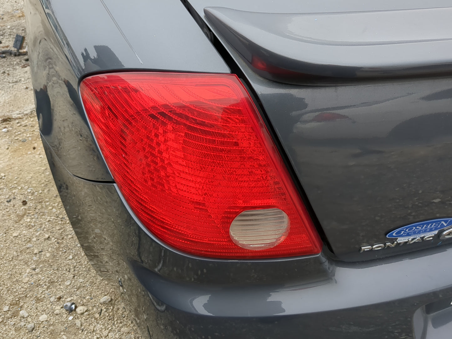 2005-2010 Pontiac G6 Tail Light Assembly Driver Left OEM Fits Fits 2005 2006 2007 2008 2009 2010 OEM Used Auto Parts - Oemus