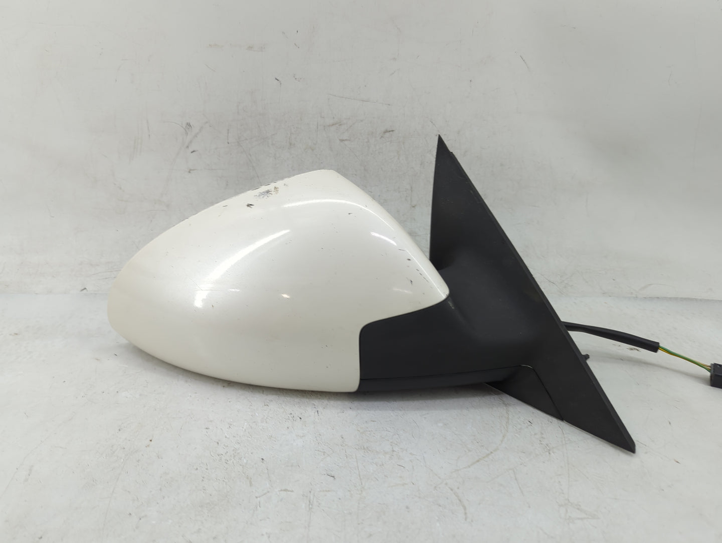 2009 Pontiac G6 Passenger Side View Mirror - Right Door Mirror OEM Used - Oemusedautoparts1.com