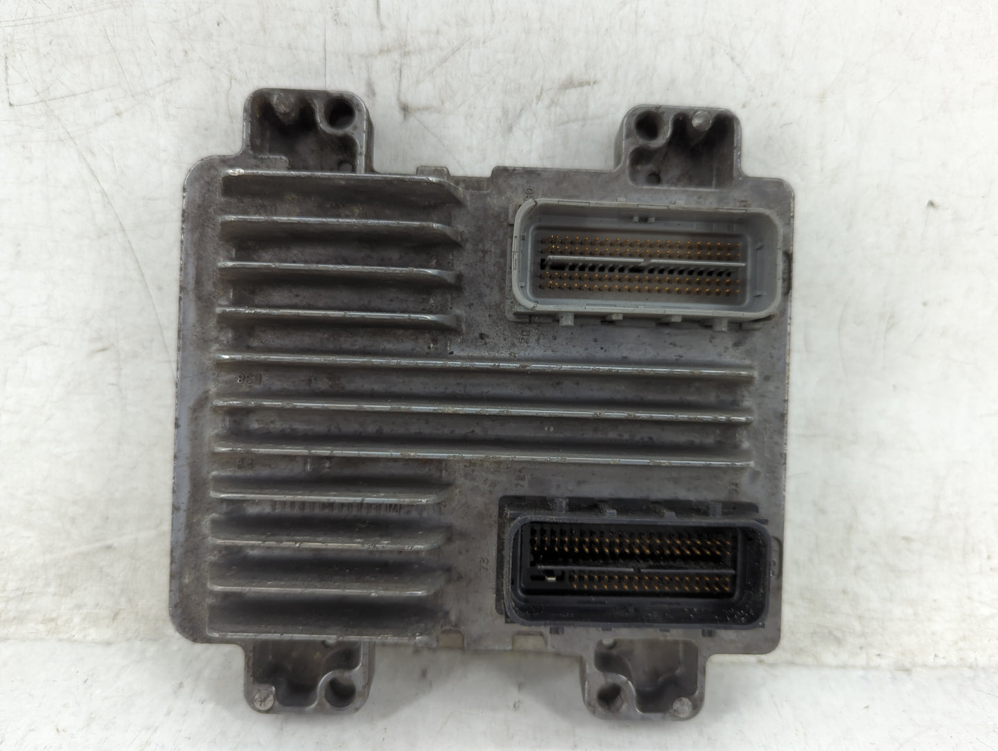 2009 Pontiac G8 PCM Engine Control Computer ECU ECM PCU OEM P/N:12624488 Fits Fits 2010 OEM Used Auto Parts - Oemusedautopar