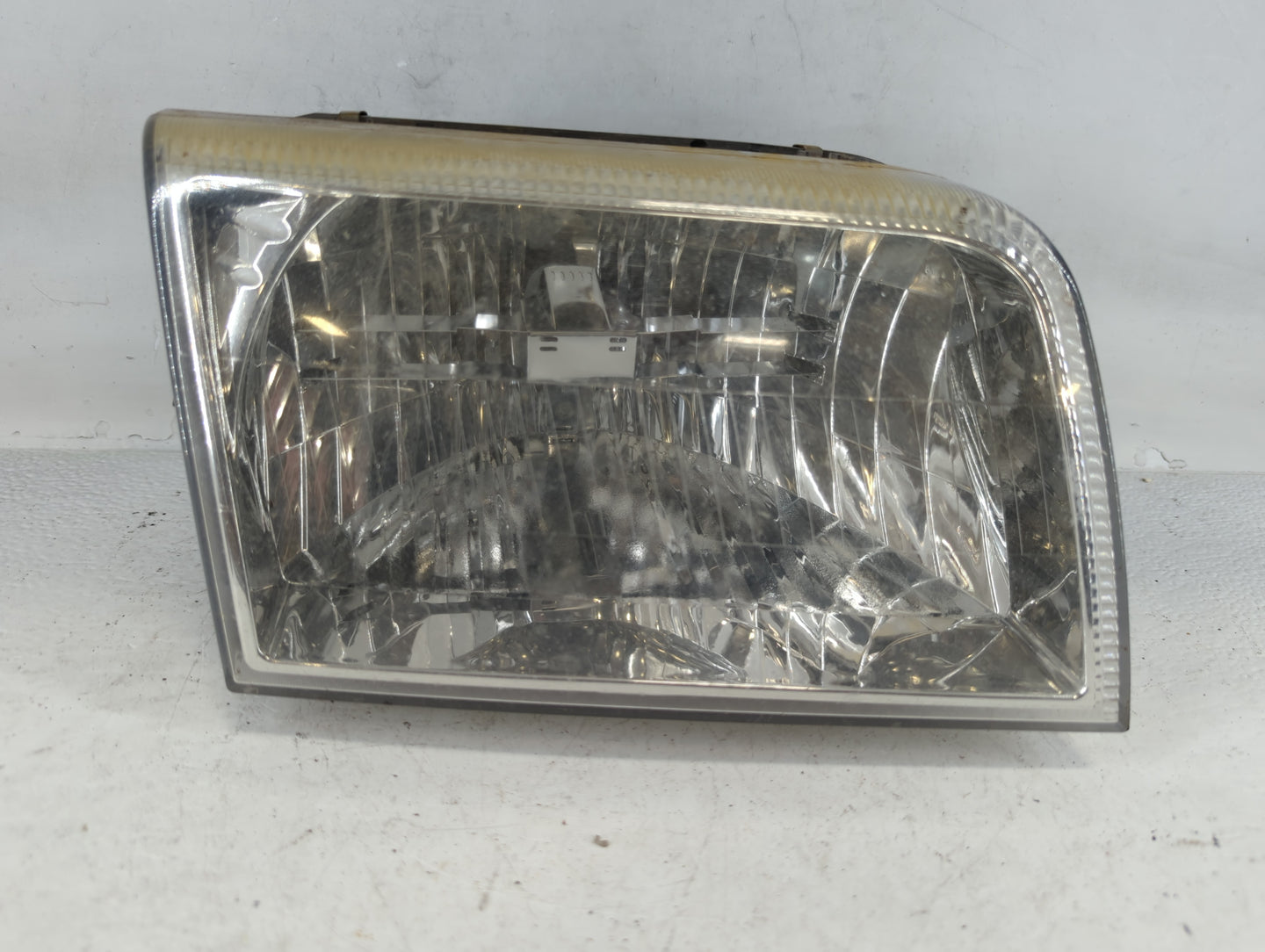 Pontiac Grand Am Passenger Right Oem Head Light Headlight Lamp - Oemusedautoparts1.com