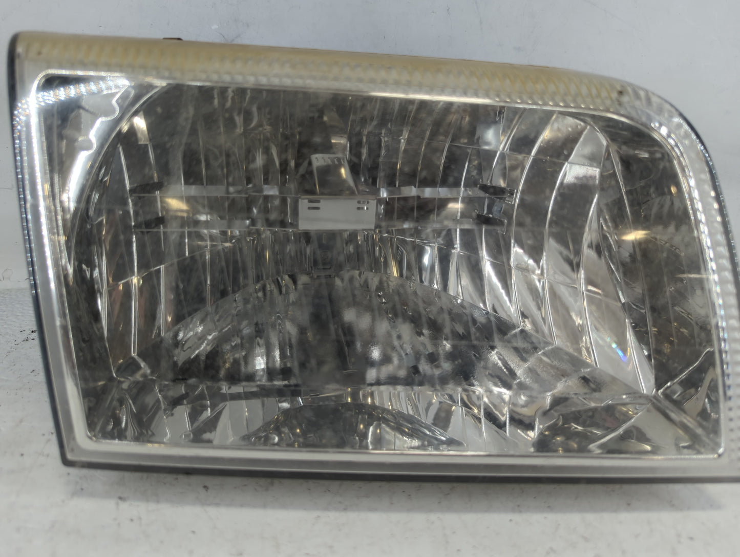 Pontiac Grand Am Passenger Right Oem Head Light Headlight Lamp - Oemusedautoparts1.com