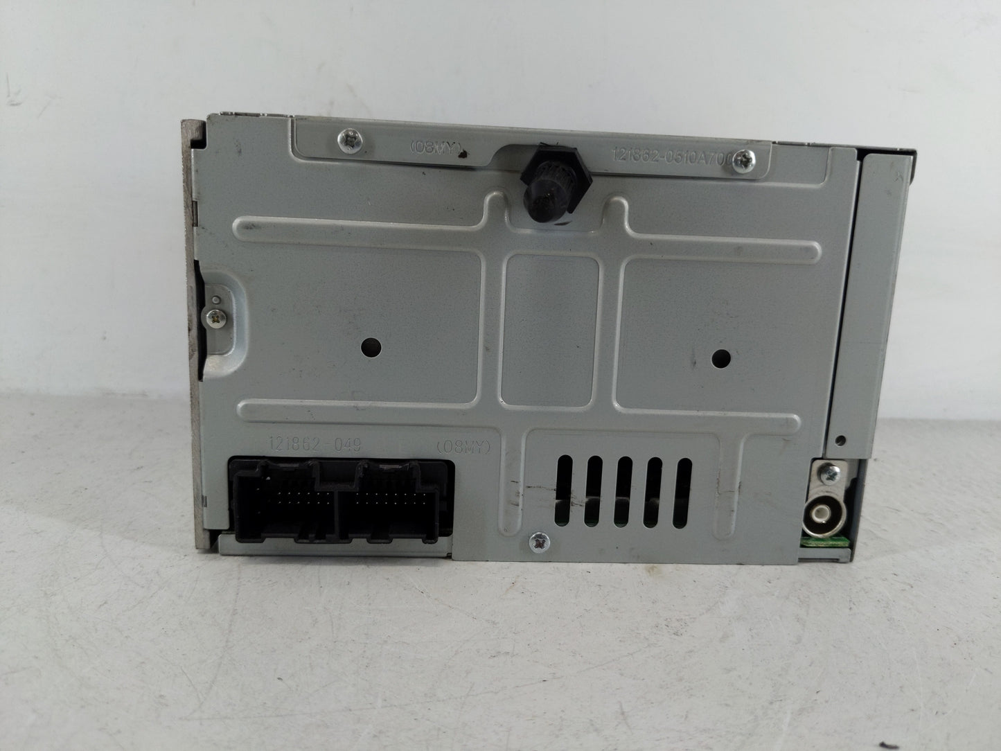2009 Pontiac Torrent Radio AM FM Cd Player Receiver Replacement P/N:25994584 Fits OEM Used Auto Parts - Oemusedautoparts1.co