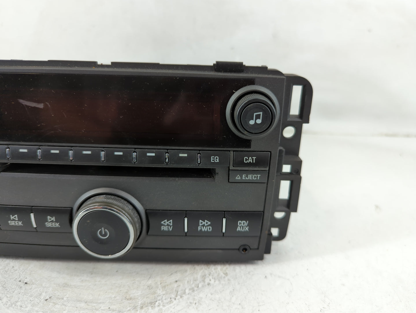 2009 Pontiac Torrent Radio AM FM Cd Player Receiver Replacement P/N:25994583 Fits OEM Used Auto Parts - Oemusedautoparts1.co