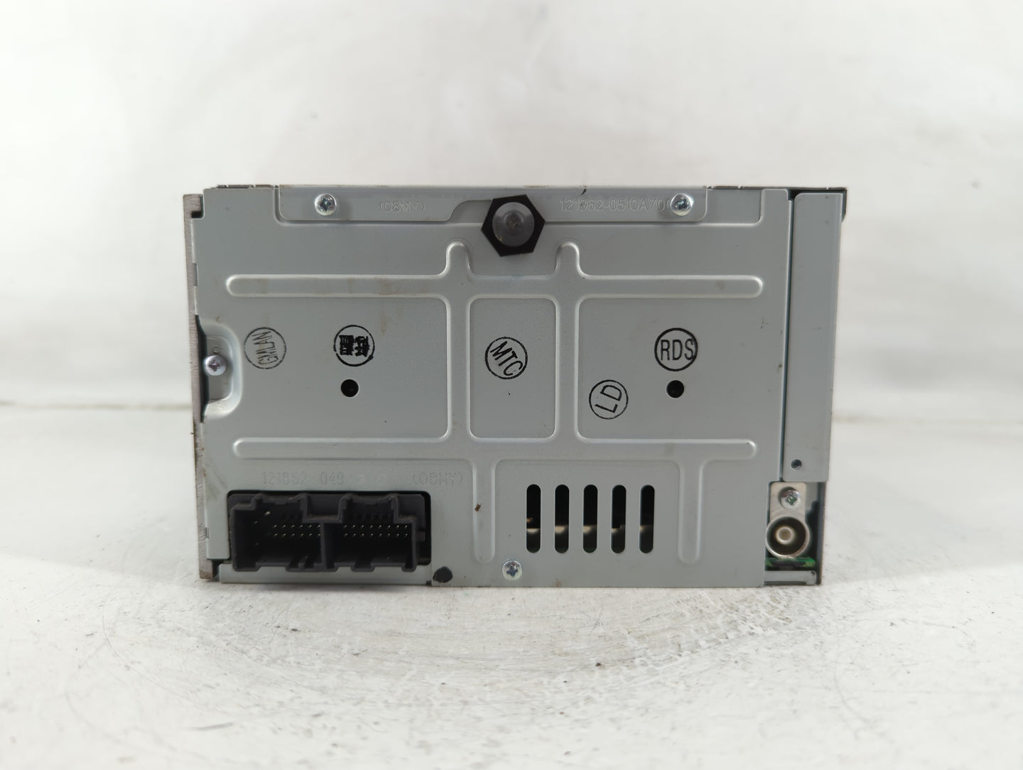 2009 Pontiac Torrent Radio AM FM Cd Player Receiver Replacement P/N:25994583 Fits OEM Used Auto Parts - Oemusedautoparts1.co