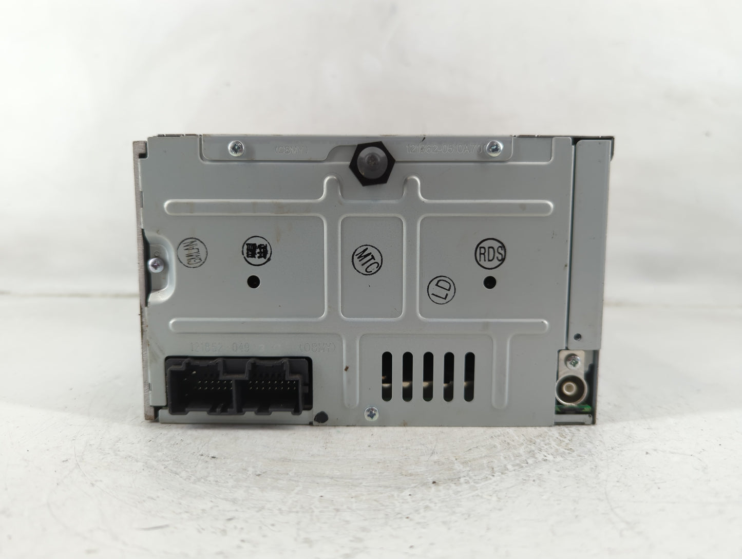 2009 Pontiac Torrent Radio AM FM Cd Player Receiver Replacement P/N:25994583 Fits OEM Used Auto Parts - Oemusedautoparts1.co