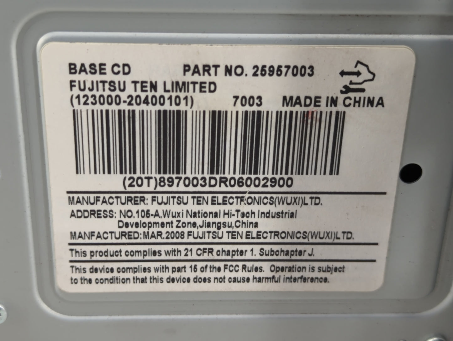 2009 Pontiac Torrent Radio AM FM Cd Player Receiver Replacement P/N:25957003 Fits OEM Used Auto Parts - Oemusedautoparts1.co