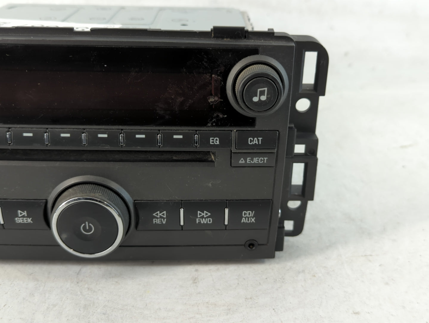 2009 Pontiac Torrent Radio AM FM Cd Player Receiver Replacement P/N:20766795 Fits OEM Used Auto Parts - Oemusedautoparts1.co