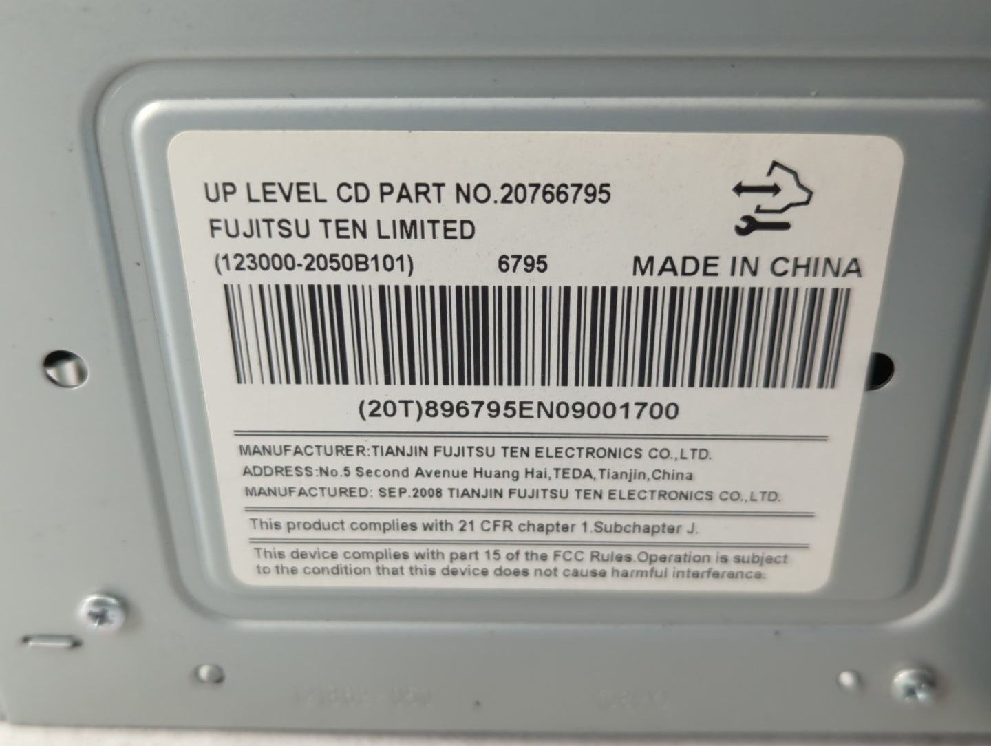 2009 Pontiac Torrent Radio AM FM Cd Player Receiver Replacement P/N:20766795 Fits OEM Used Auto Parts - Oemusedautoparts1.co