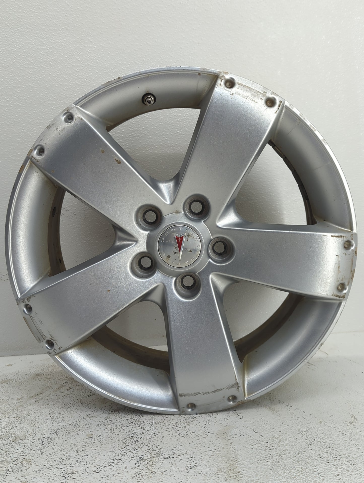 2006-2009 Pontiac Torrent Oem Wheel Rim Silver - Oemusedautoparts1.com