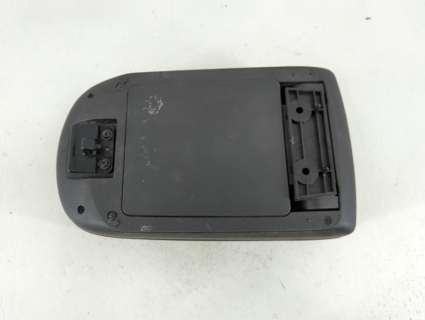 2009-2010 Pontiac Vibe Center Console Armrest Cover Lid Fits Fits 2009 2010 OEM Used Auto Parts - Oemusedautoparts1.com