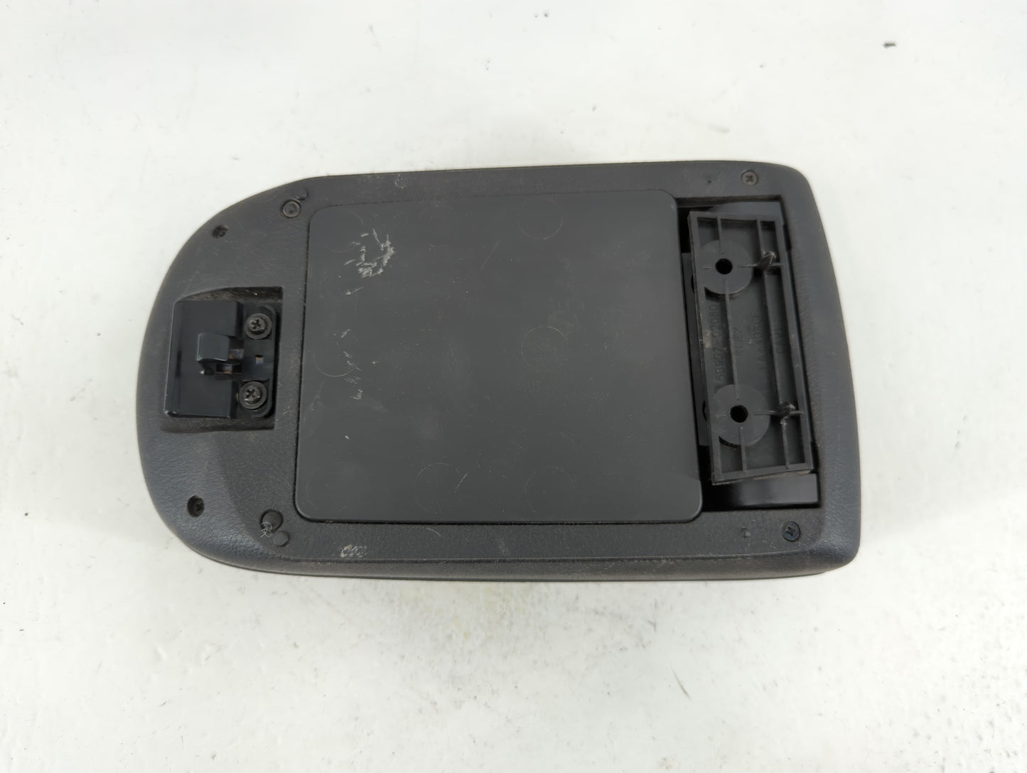 2009-2010 Pontiac Vibe Center Console Armrest Cover Lid Fits Fits 2009 2010 OEM Used Auto Parts - Oemusedautoparts1.com