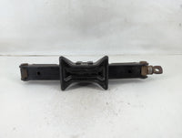 2009 Pontiac Vibe Spare Scissor Car Jack 1123377 - Oemusedautoparts1.com