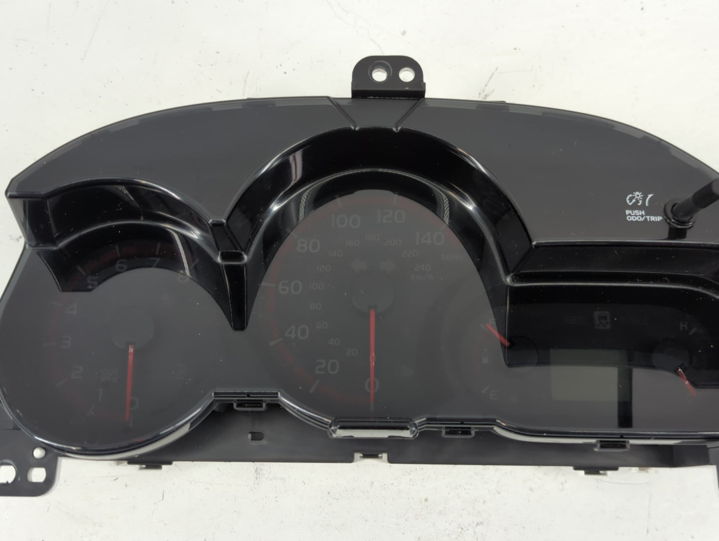 2009-2010 Pontiac Vibe Instrument Cluster Speedometer Gauges P/N:83800-01360-00 Fits Fits 2009 2010 OEM Used Auto Parts - Oe
