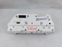 2009-2010 Pontiac Vibe Instrument Cluster Speedometer Gauges P/N:83800-01360-00 Fits Fits 2009 2010 OEM Used Auto Parts - Oe