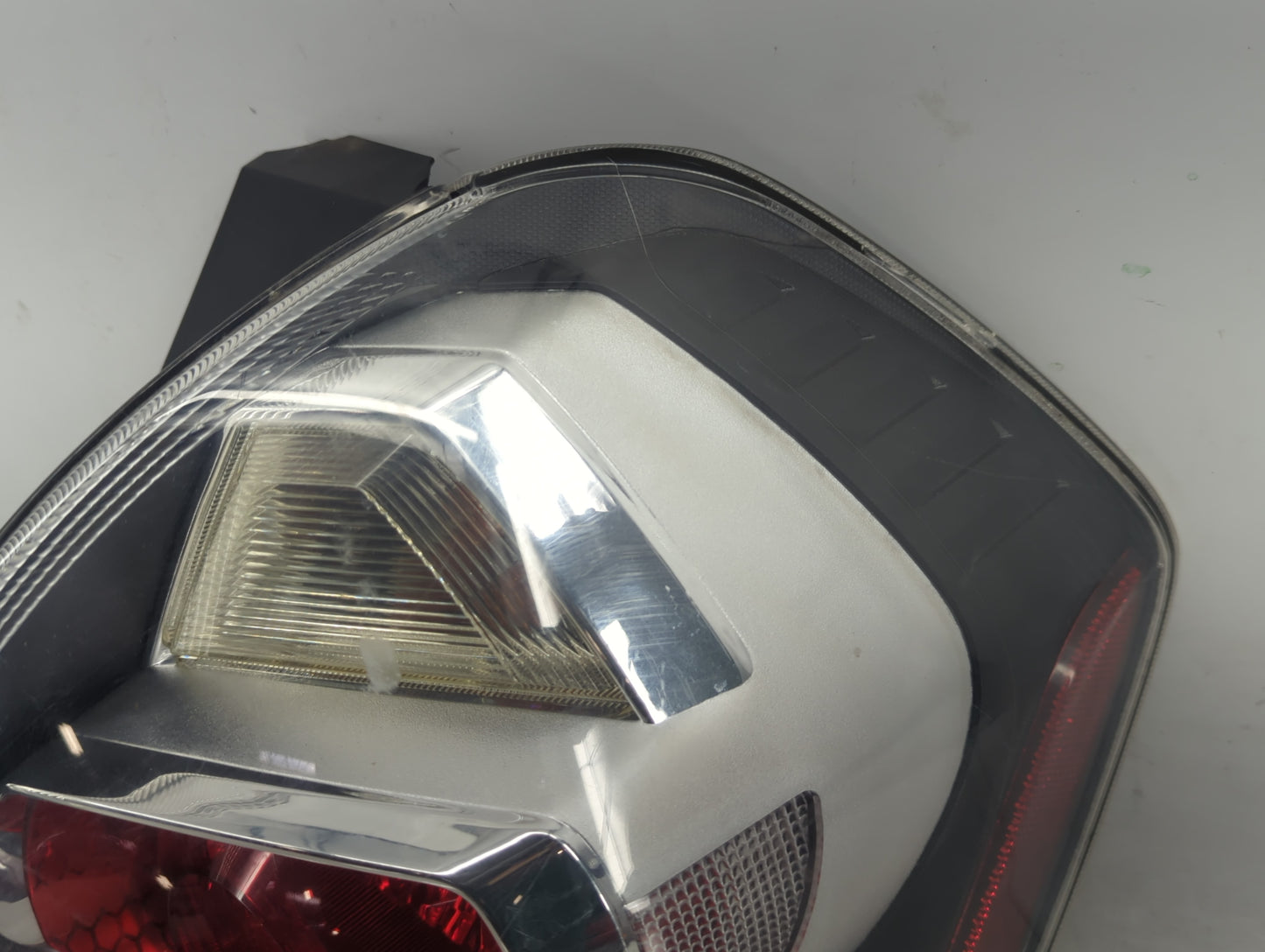 2009-2010 Pontiac Vibe Tail Light Assembly Passenger Right OEM Fits Fits 2009 2010 OEM Used Auto Parts - Oemusedautoparts1.c