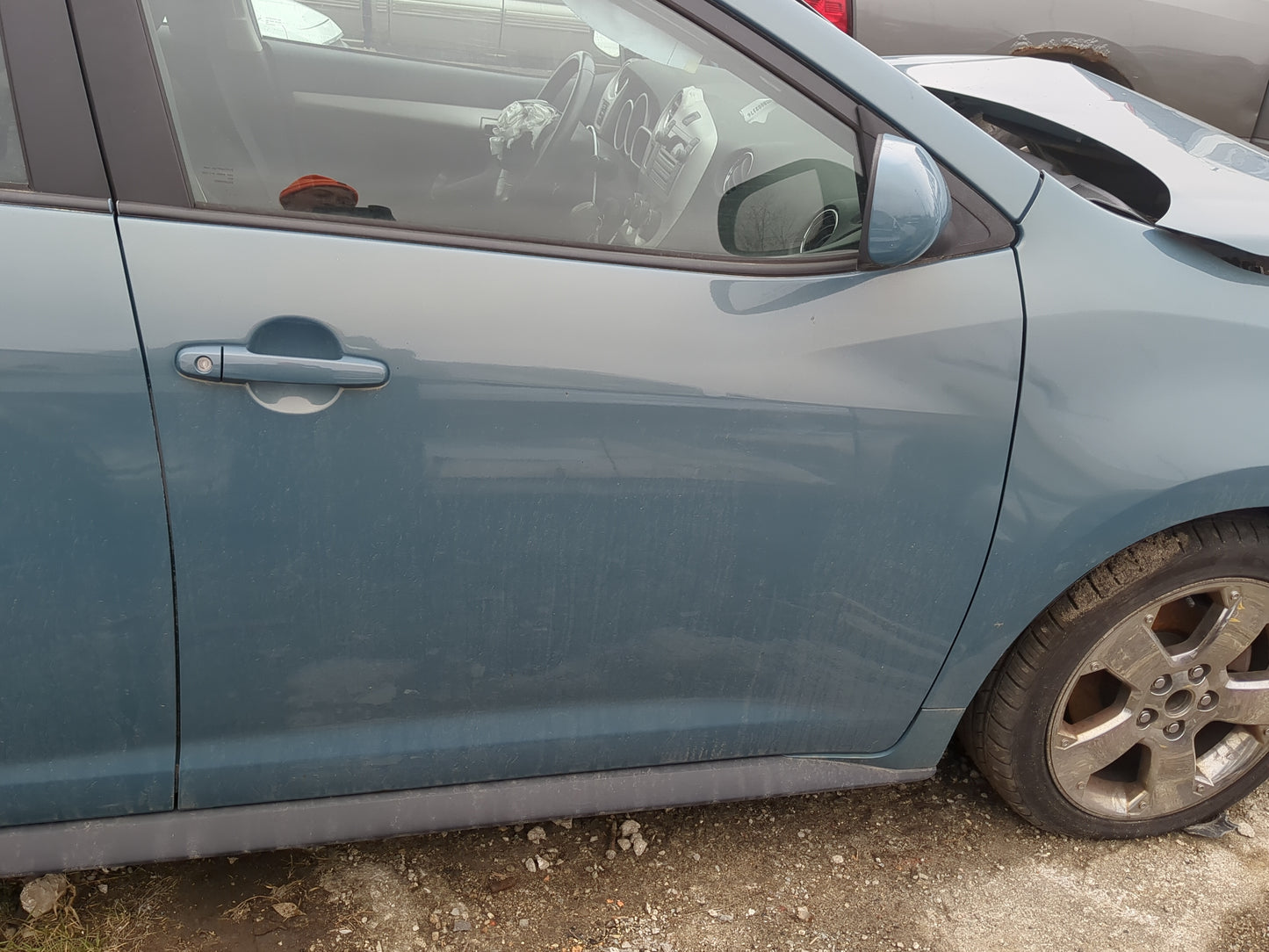 2009-2010 Pontiac Vibe Passenger Front Door Oem - Oemusedautoparts1.com