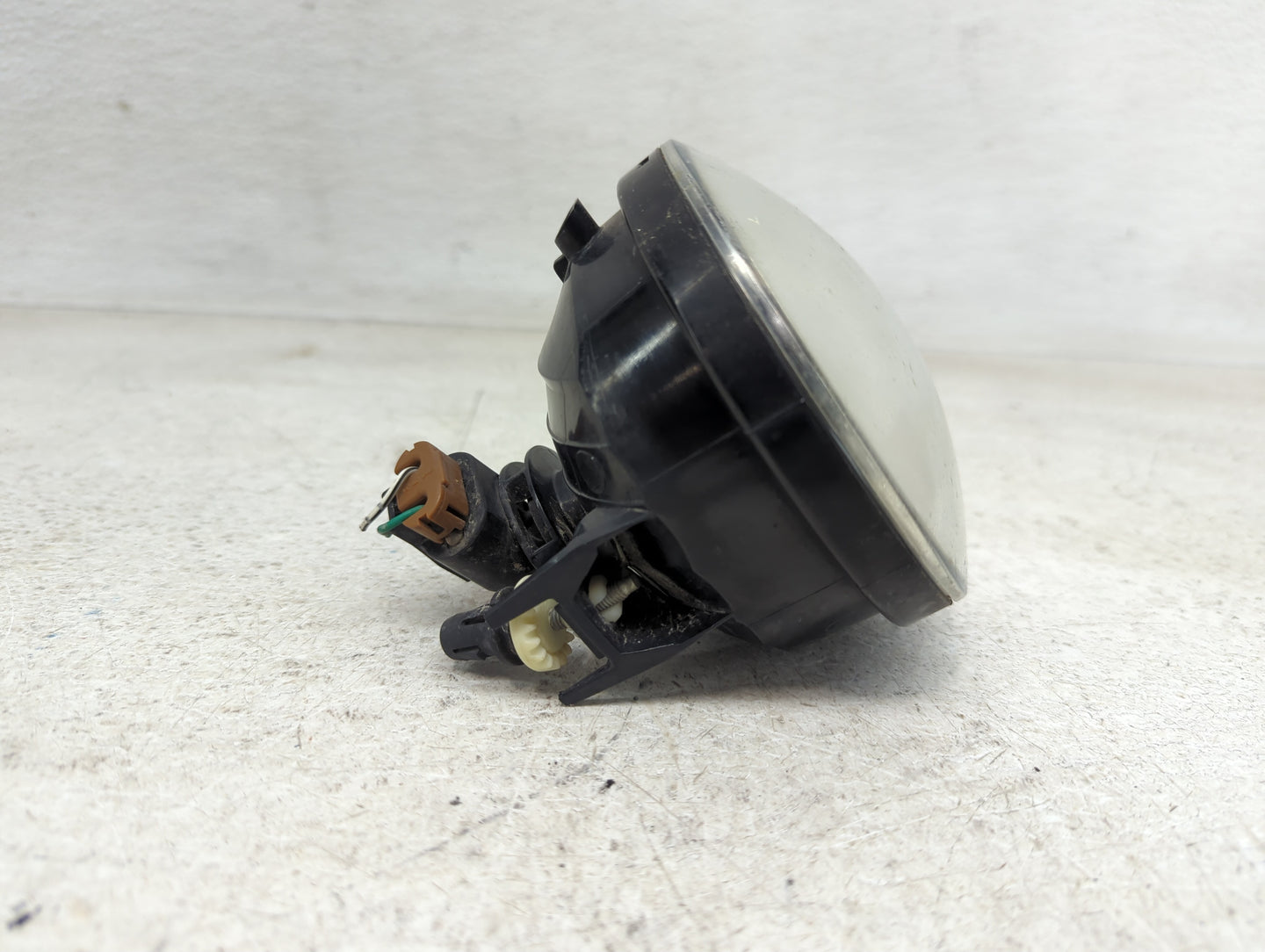 2009-2010 Pontiac Vibe Passenger Right Oem Front Light Lamp - Oemusedautoparts1.com