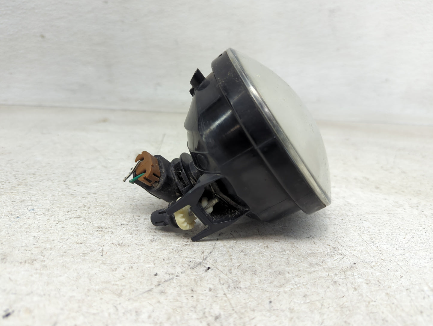 2009-2010 Pontiac Vibe Passenger Right Oem Front Light Lamp - Oemusedautoparts1.com