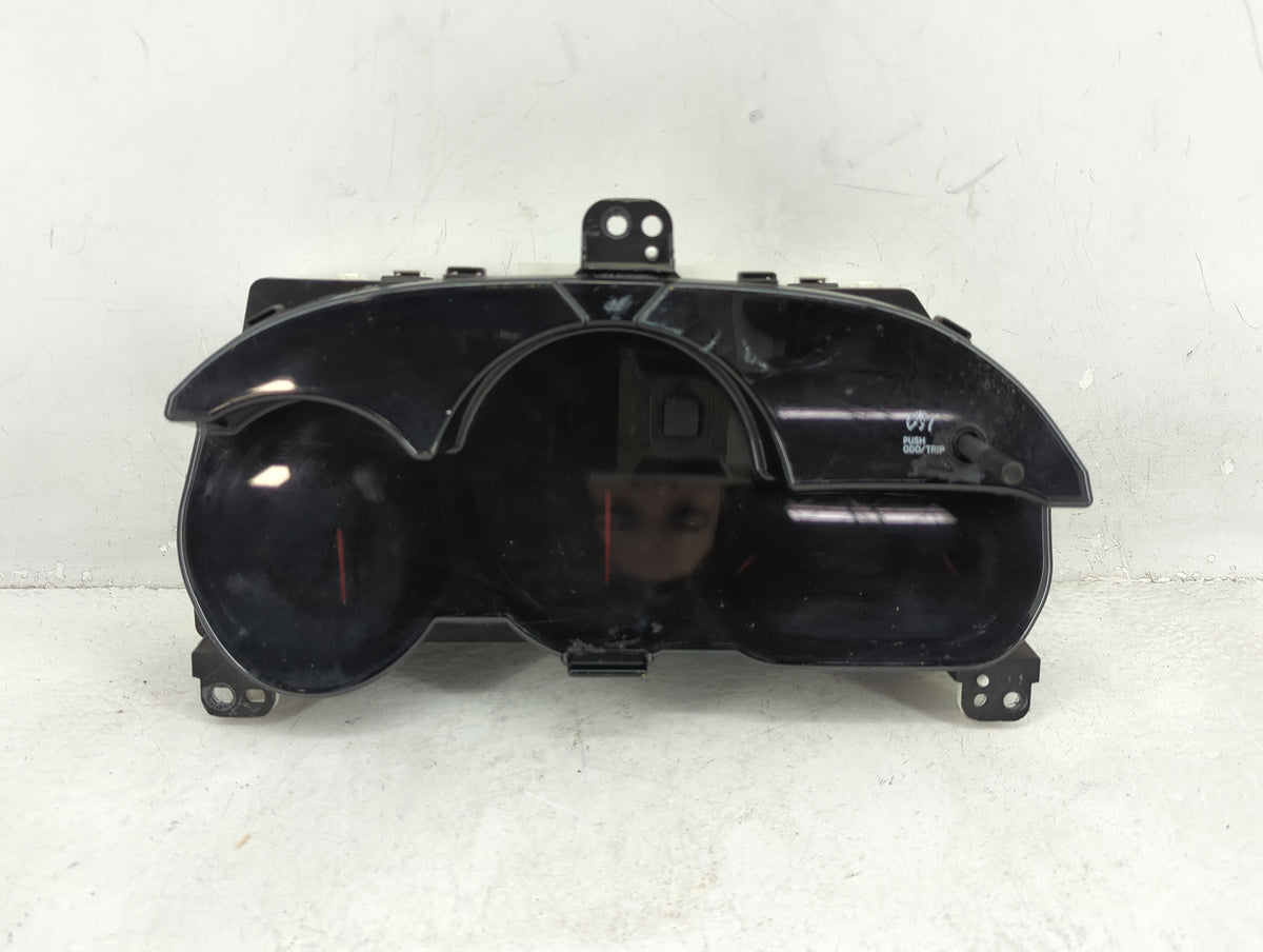2009-2010 Pontiac Vibe Instrument Cluster Speedometer Gauges P/N:TN257440-2142 83800-01350-00 Miles: Fits Fits 2009 2010 OEM