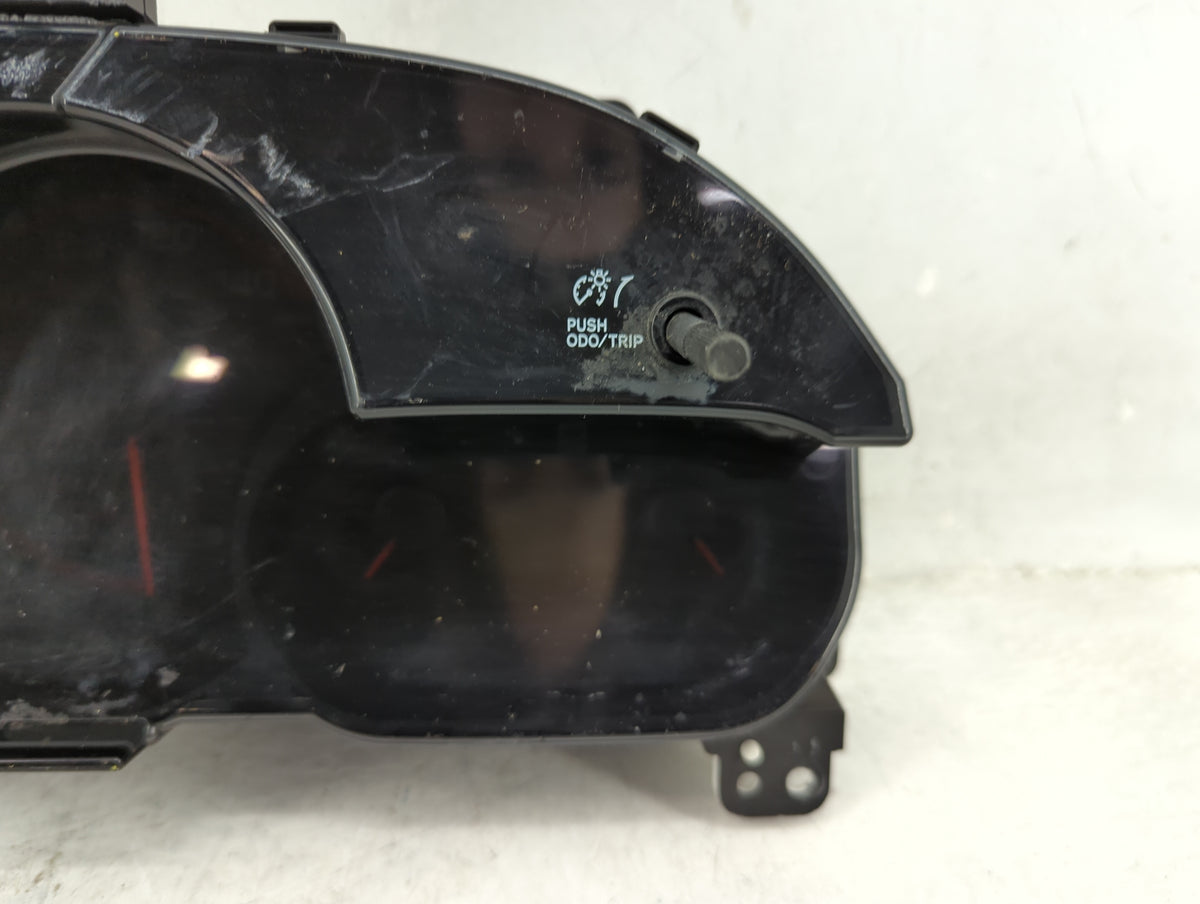 2009-2010 Pontiac Vibe Instrument Cluster Speedometer Gauges P/N:TN257440-2142 83800-01350-00 Miles: Fits Fits 2009 2010 OEM