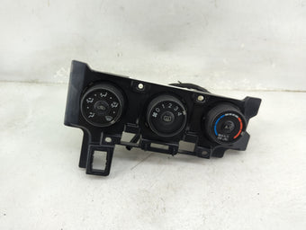 compare product 2009-2010 Pontiac Vibe Climate Control Module Temperature AC/Heater Replacement P/N:5590175D401 Fits Fits 2009 2010 OEM Used Auto Parts