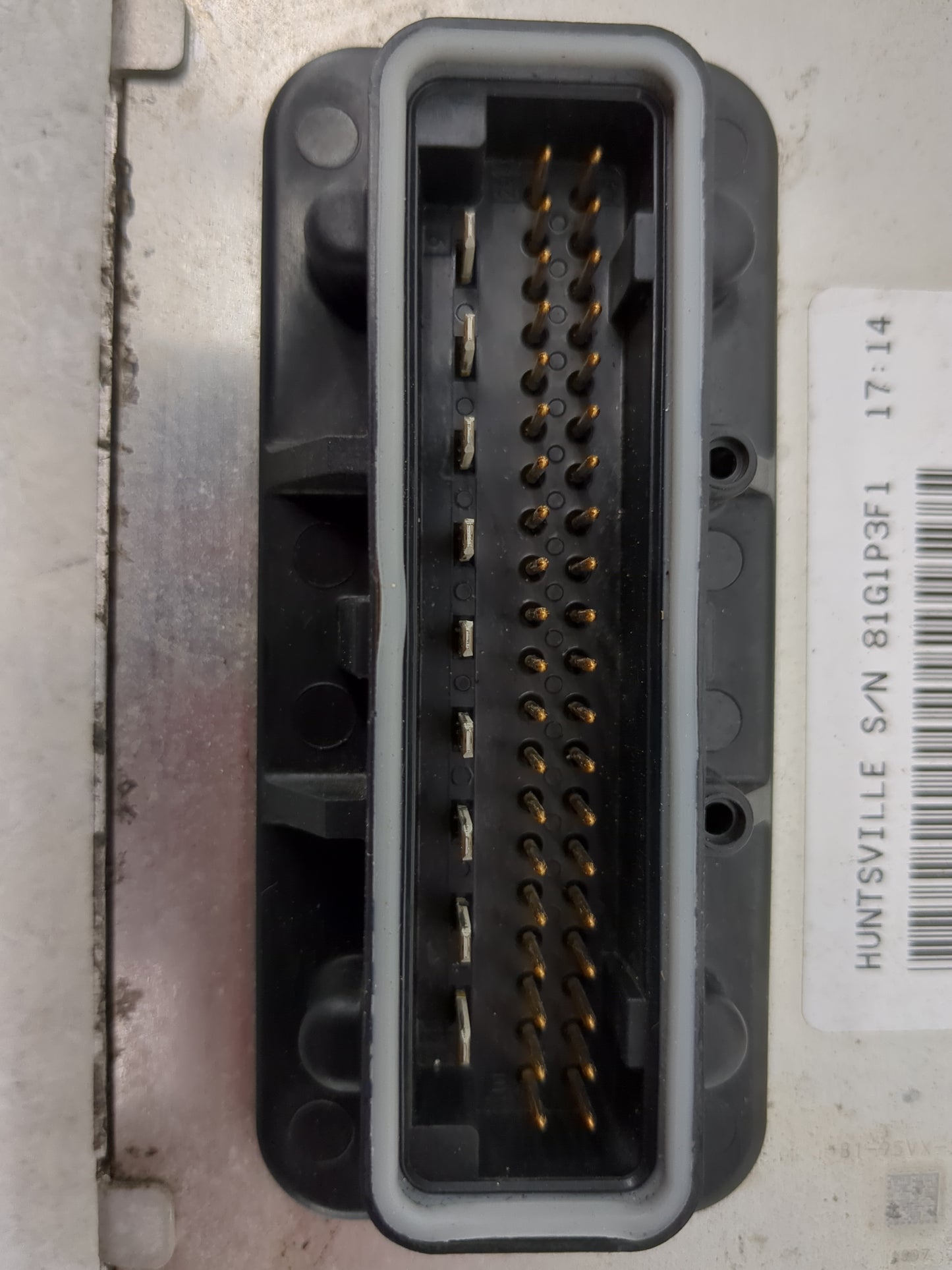 2009 Pontiac Vibe PCM Engine Control Computer ECU ECM PCU OEM P/N:P04692208AC P04692212AC Fits OEM Used Auto Parts - Oemused