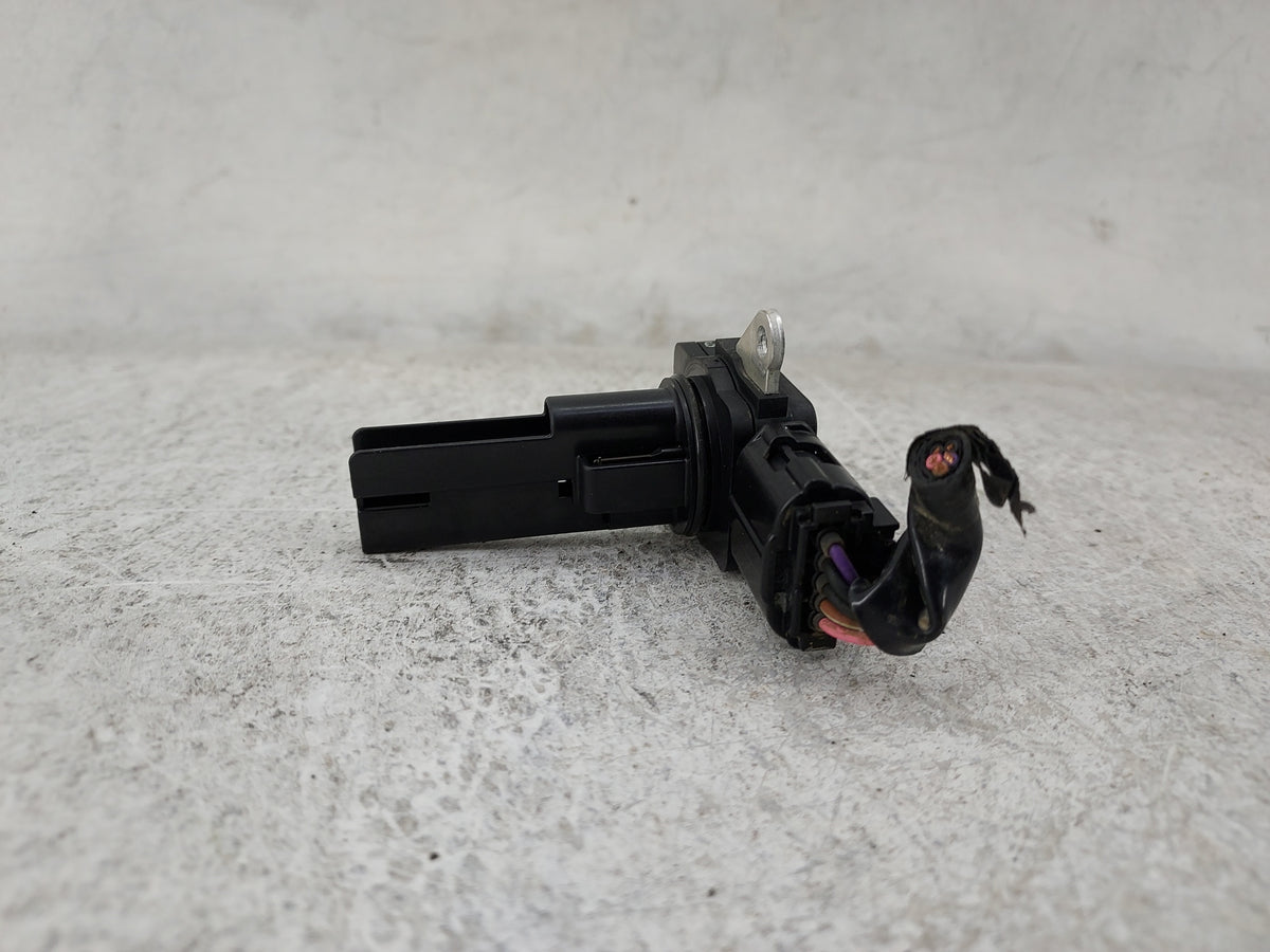 2009-2010 Pontiac Vibe Mass Air Flow Meter Maf Sensor - Oemusedautoparts1.com