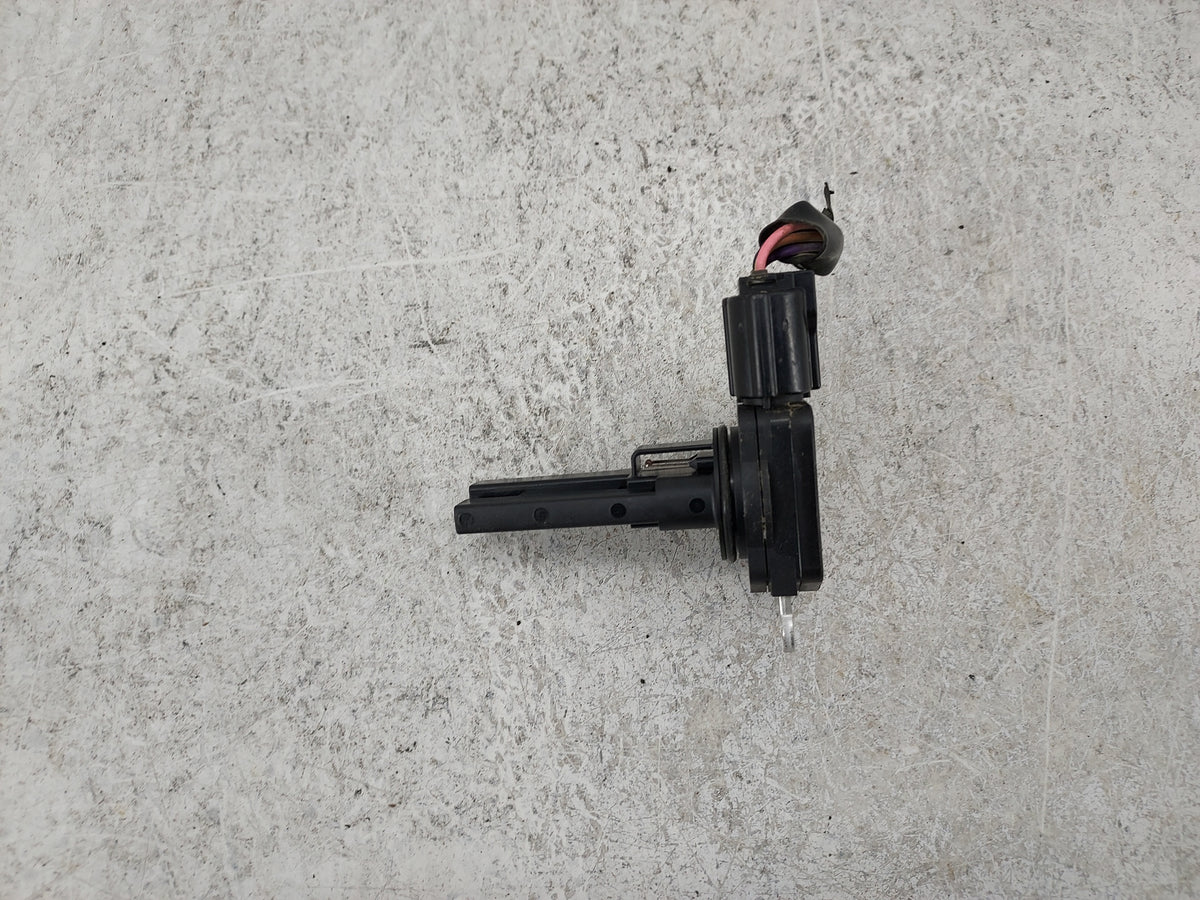 2009-2010 Pontiac Vibe Mass Air Flow Meter Maf Sensor - Oemusedautoparts1.com