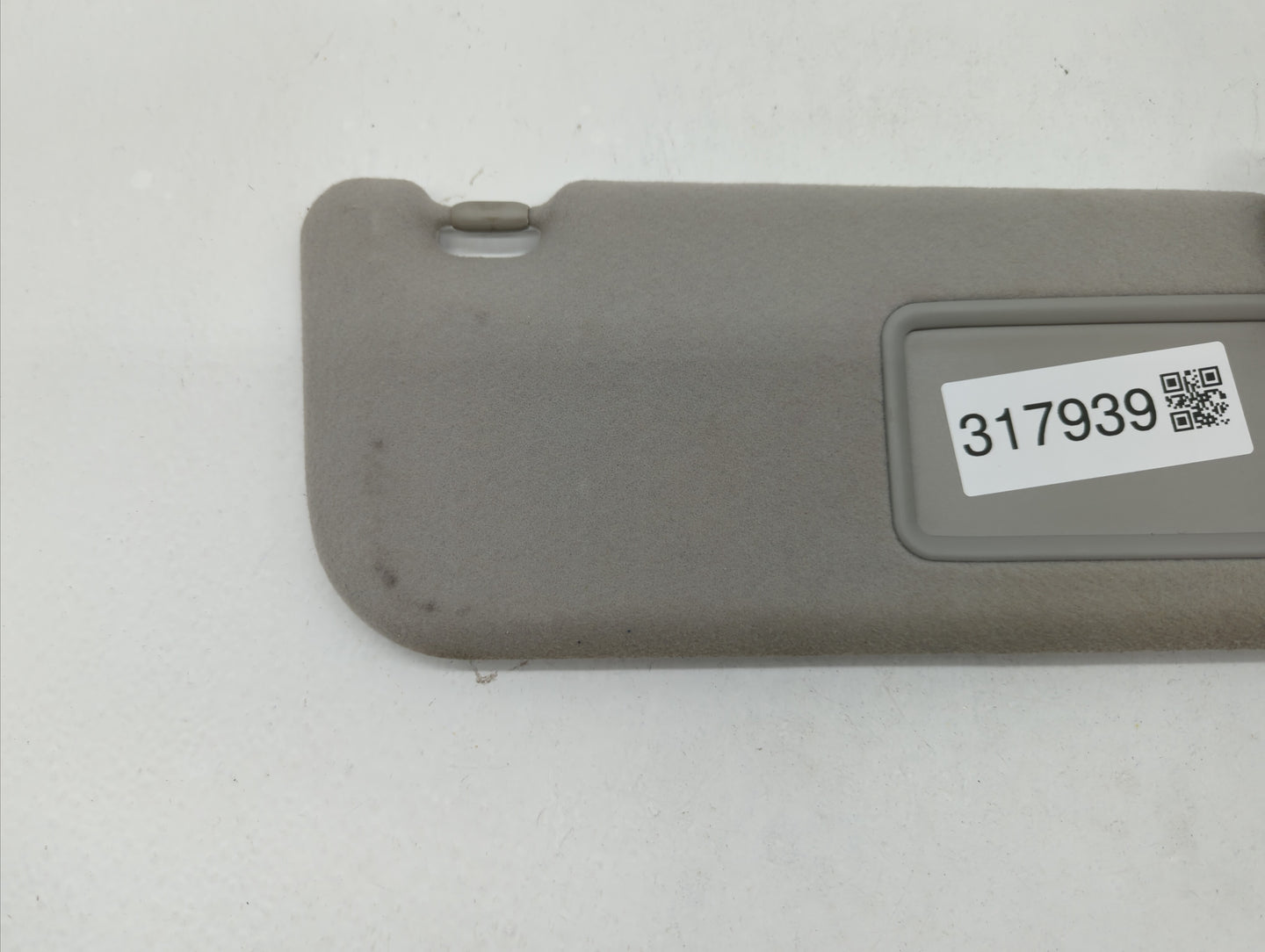 2009-2010 Pontiac Vibe Sun Visor Shade Replacement Passenger Right Mirror Fits Fits 2009 2010 OEM Used Auto Parts - Oemuseda