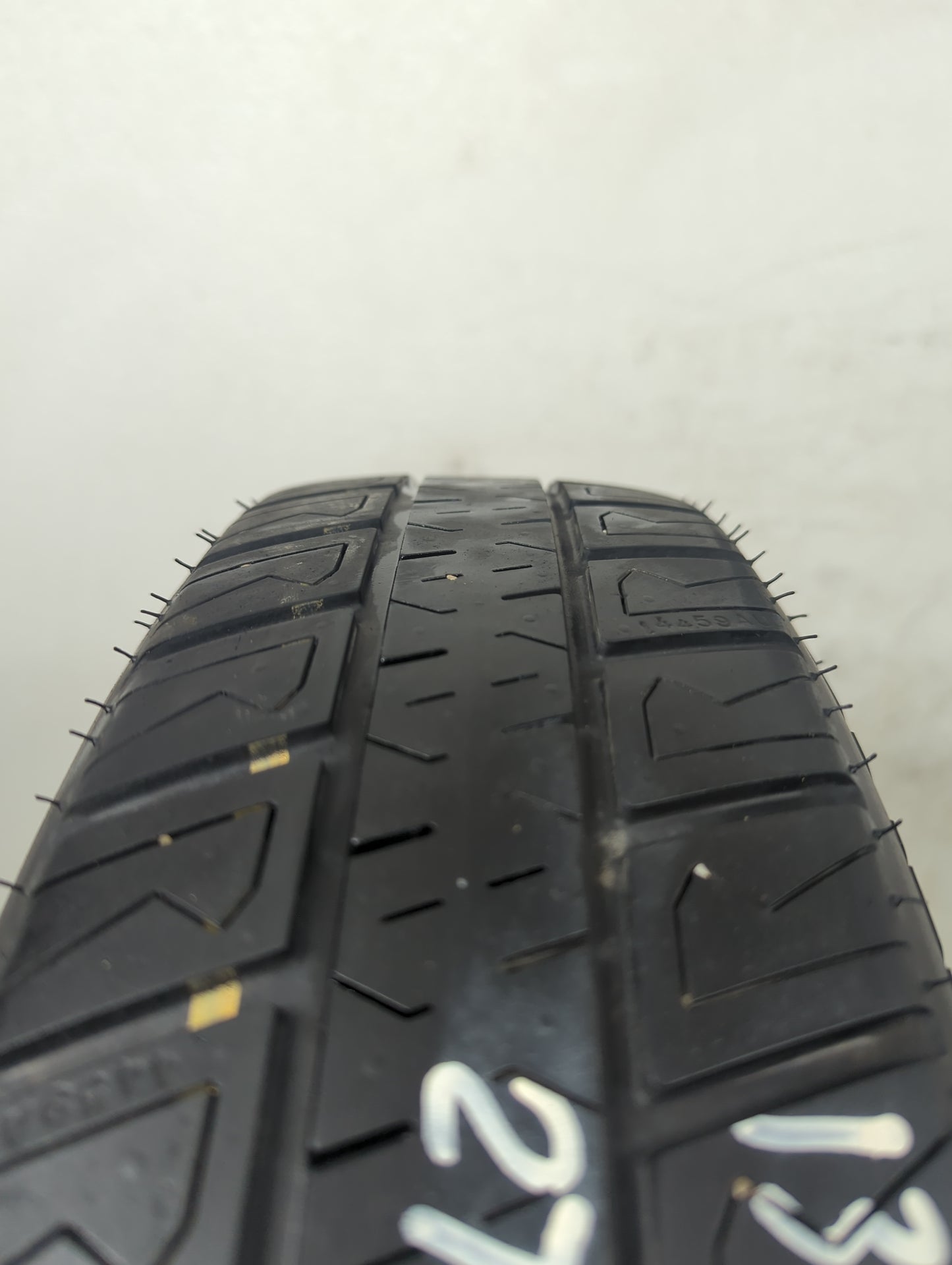 2009-2010 Pontiac Vibe Spare Donut Tire Wheel Rim Oem - Oemusedautoparts1.com