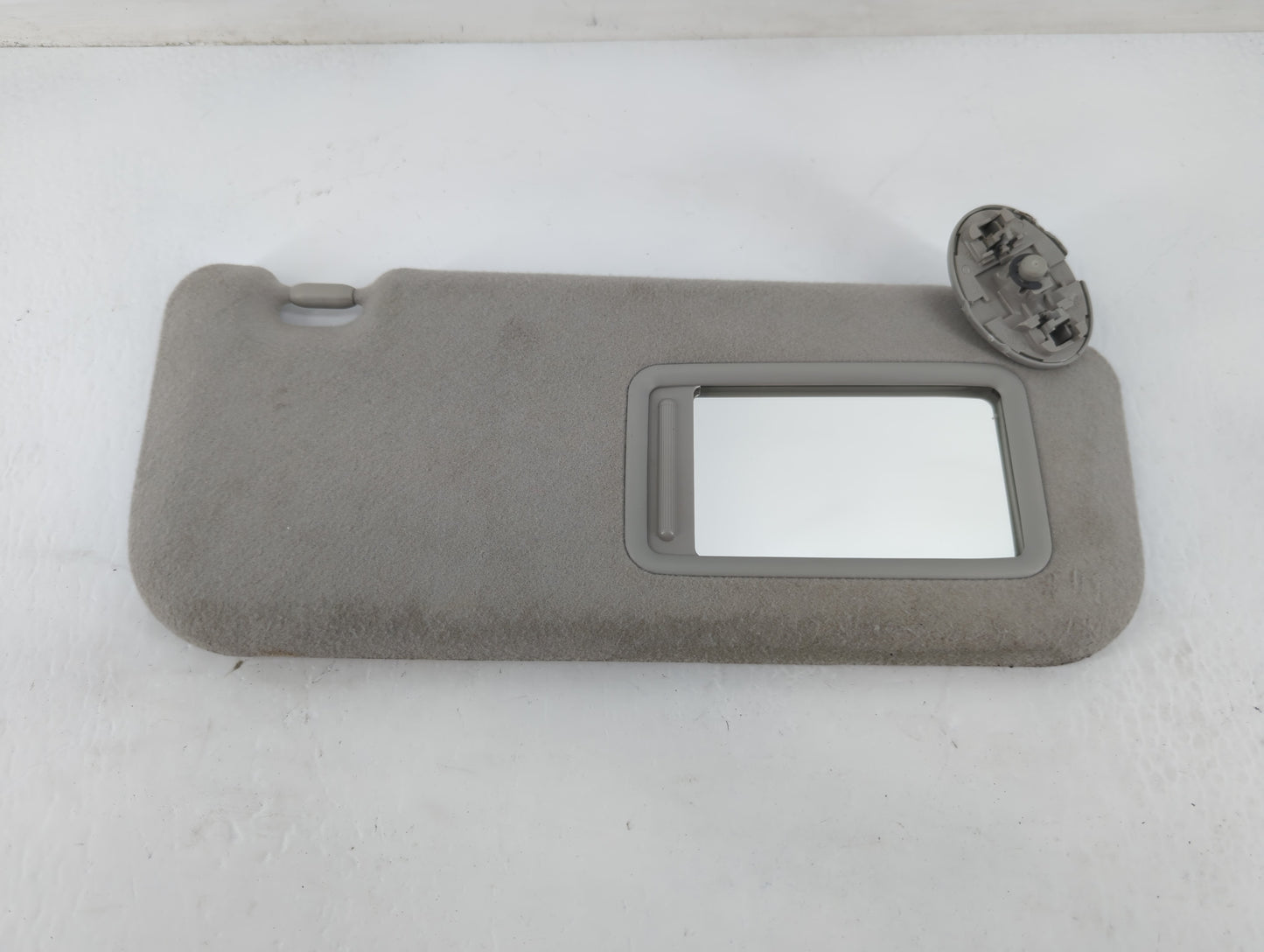 2009-2010 Pontiac Vibe Sun Visor Shade Replacement Passenger Right Mirror Fits Fits 2009 2010 OEM Used Auto Parts - Oemuseda
